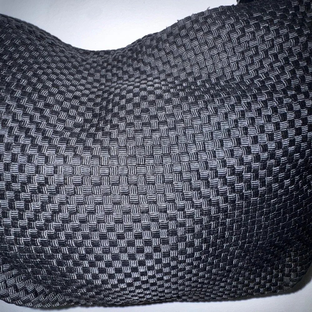 The Sak Woven Hobo Shoulder Bag Black Textured Leather Strap Accent EUC